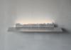 Hofvijver|2001|19x100x27cm|(aluminium hout elektra) Raad voor de Rechtspraak Den Haag 